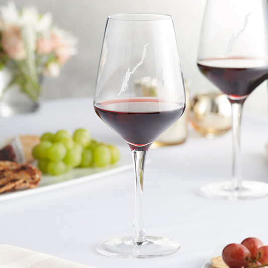 Lake House Wine Glass