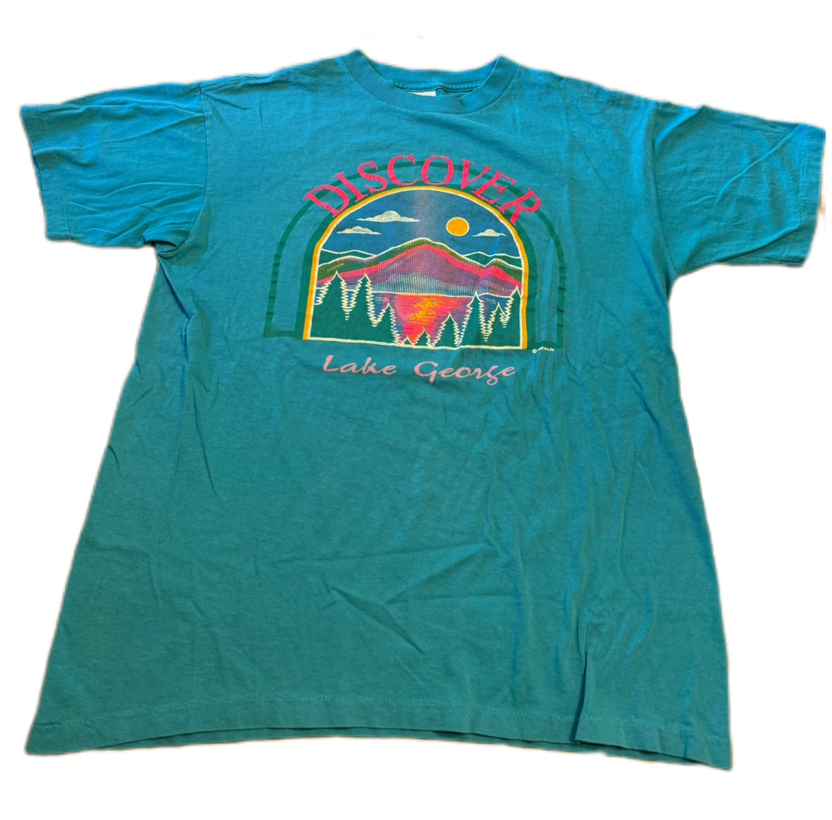 Discover Lake George Vintage Tee